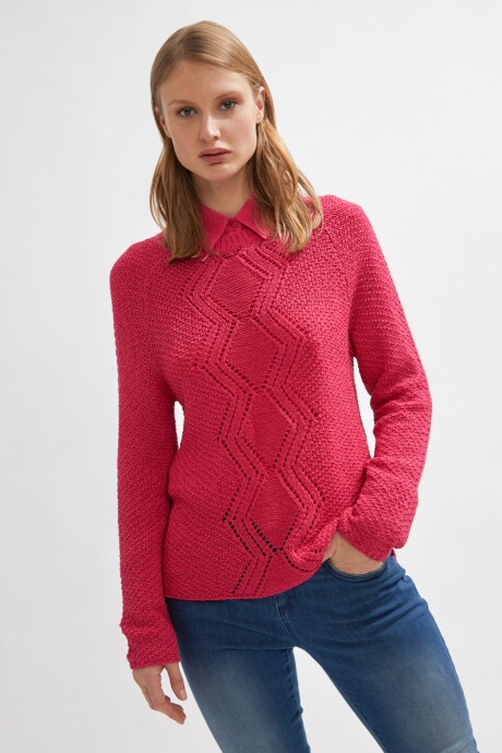 Sweater con detalle calado fucsia