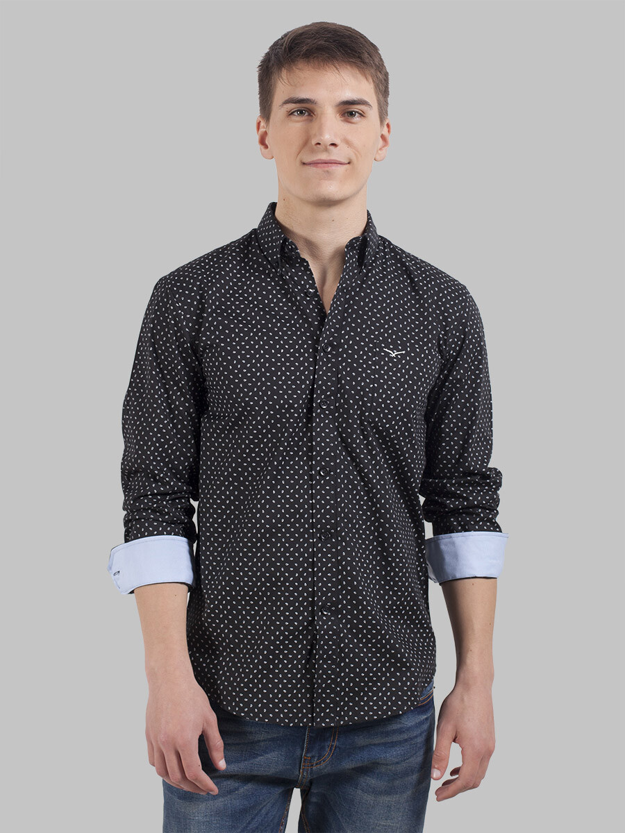 Camisa Pail Slim Design - Negro con Petalos Blancos 