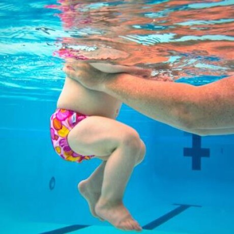 Finis - Pañal para Agua Swim Diaper Pink Bubble - Reusable. Xl (7), 13-15 Kilos. 001