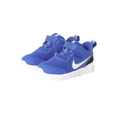 Nike Revolution 5 Blue
