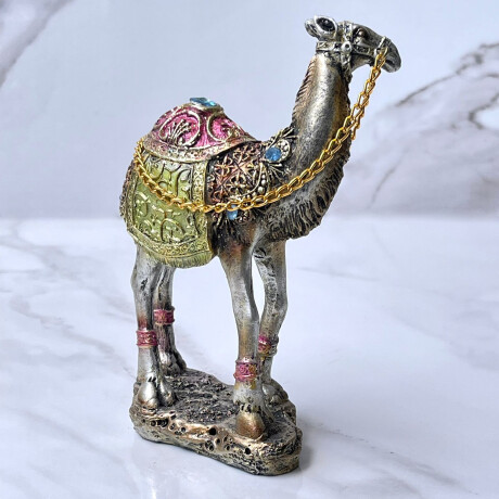 Camello Decorativo Resina Ato 15cm x Largo 11cm Camello Decorativo Resina Ato 15cm x Largo 11cm