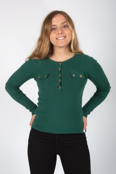 Sweater lanilla con botones Verde