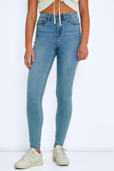 Jeans CALLIE. Tiro alto, skinny fit Light Blue Denim