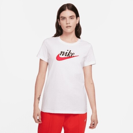 Remera Nike Moda Dama Reg Color Único