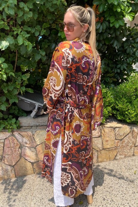Kimono largo en satén de seda estampado Mostaza