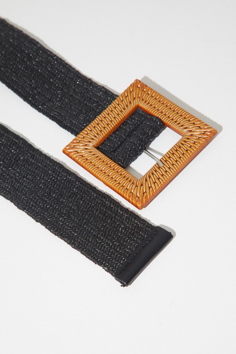 Cinturon con hebilla cuadrada negro